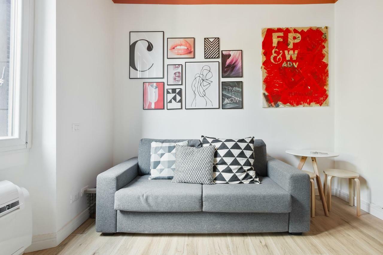 Modern And Cozy Apt In Porta Romana Milán Exterior foto