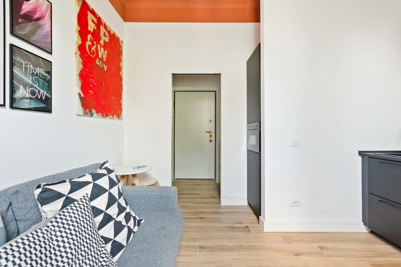 Modern And Cozy Apt In Porta Romana Milán Exterior foto